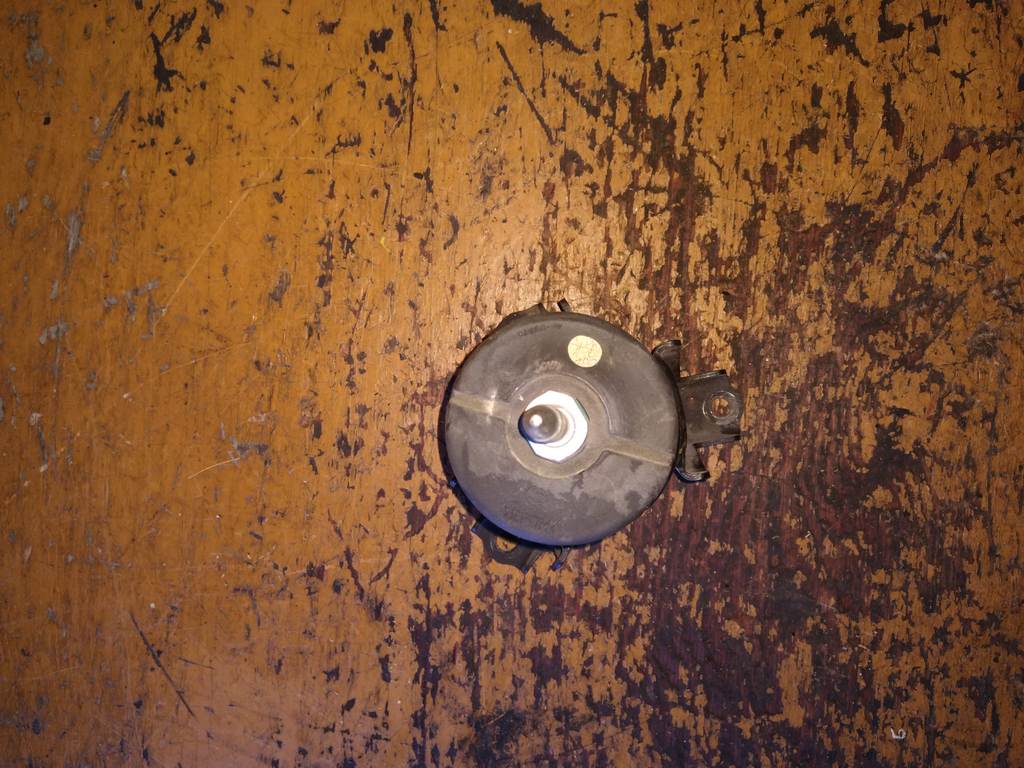 подушка двигателя Nissan Teana