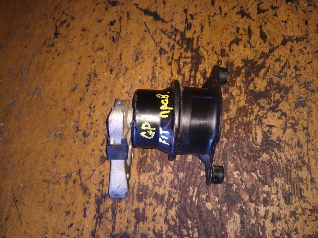 подушка двигателя Honda Fit