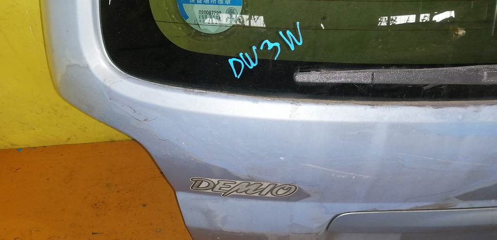 дверь 5-я Mazda Demio