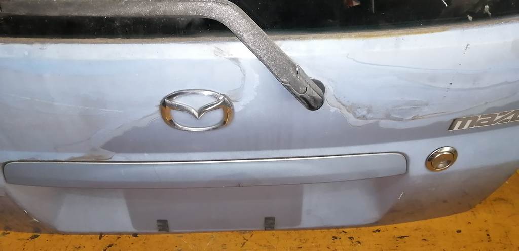 дверь 5-я Mazda Demio