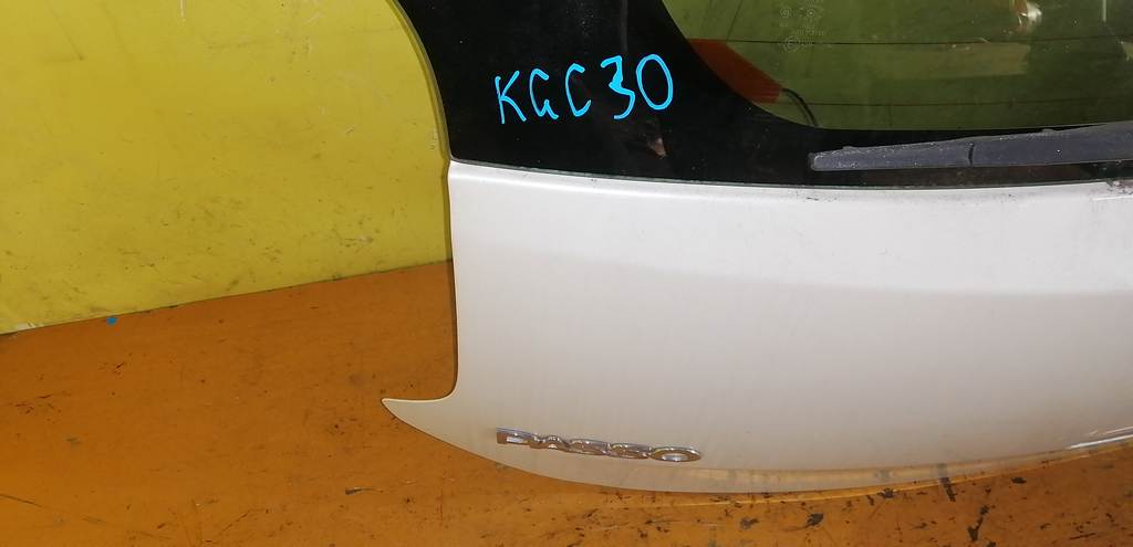 дверь 5-я Toyota Passo