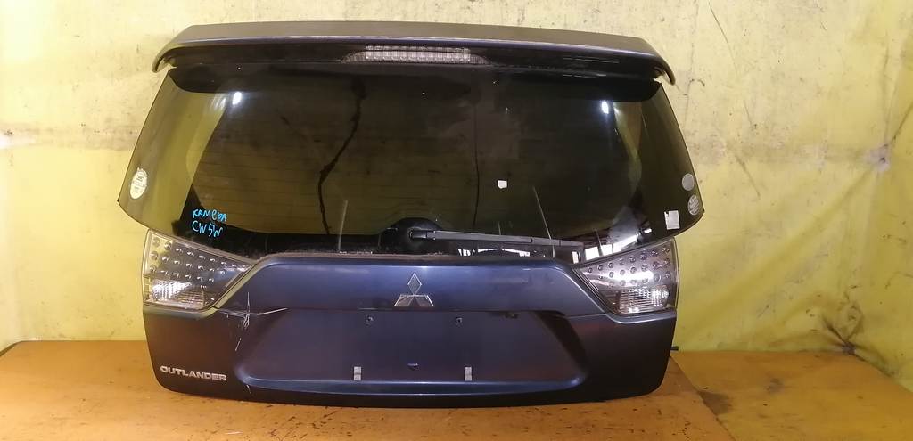дверь 5-я Mitsubishi Outlander