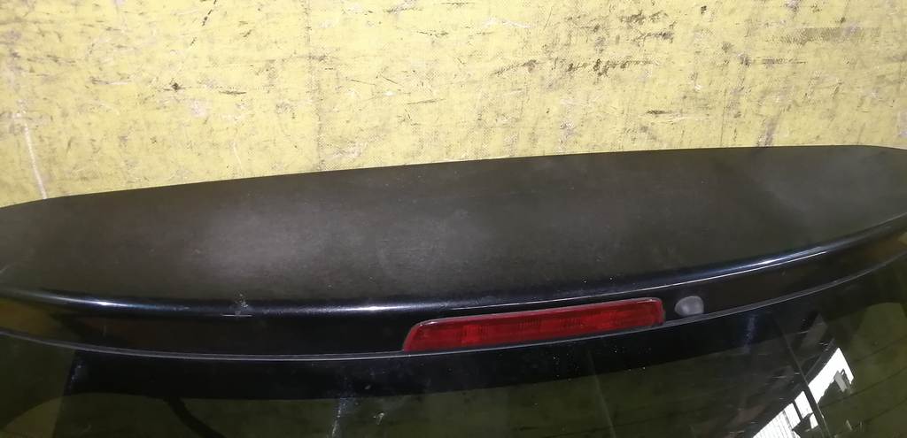 дверь 5-я Toyota Vitz