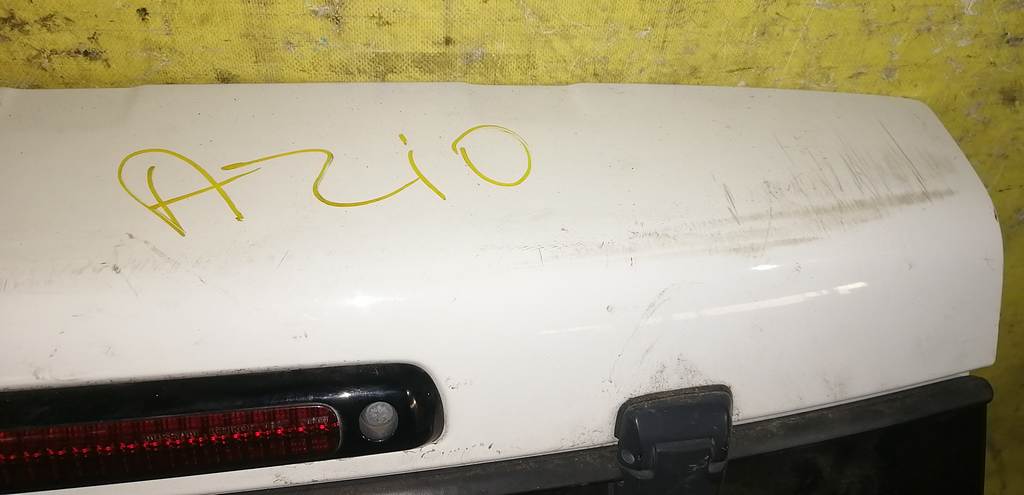 дверь 5-я Nissan Cube