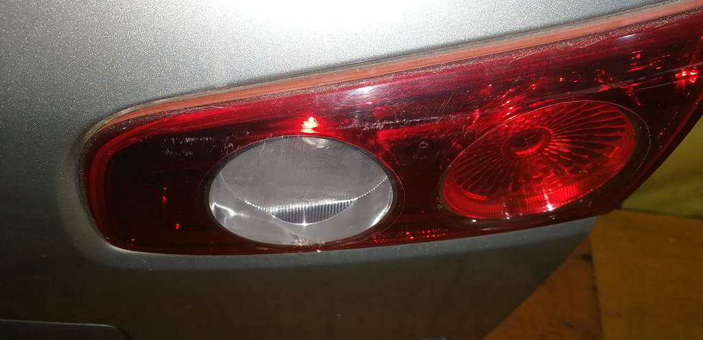 дверь 5-я Mazda Demio