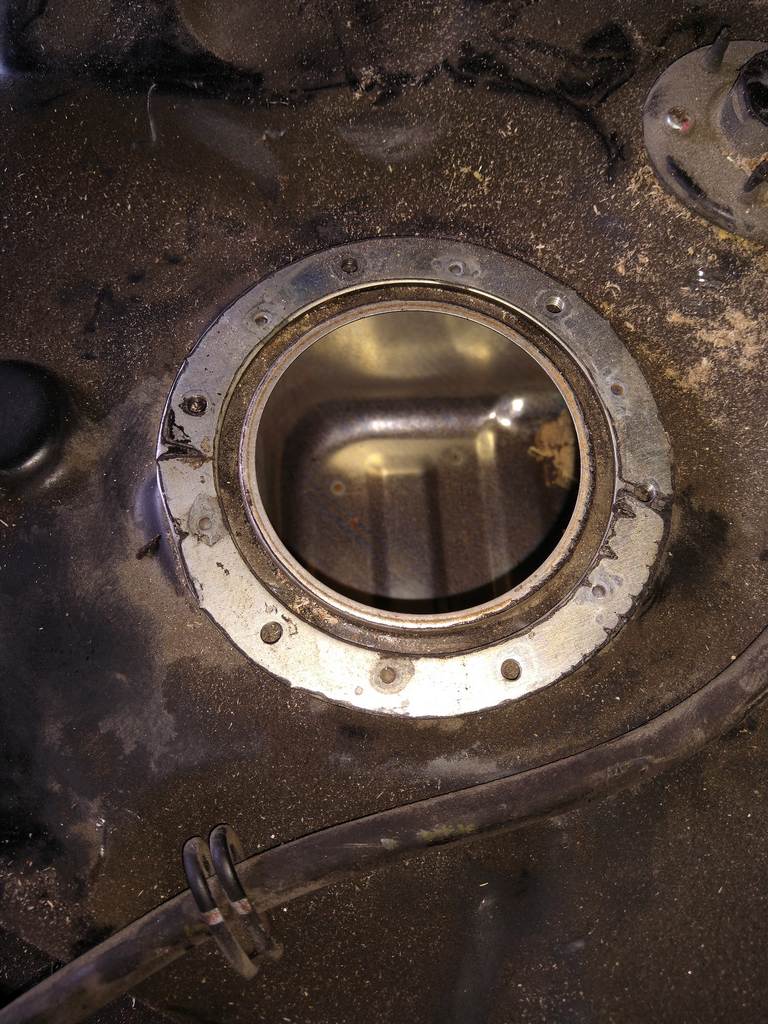 бензобак Suzuki Palette