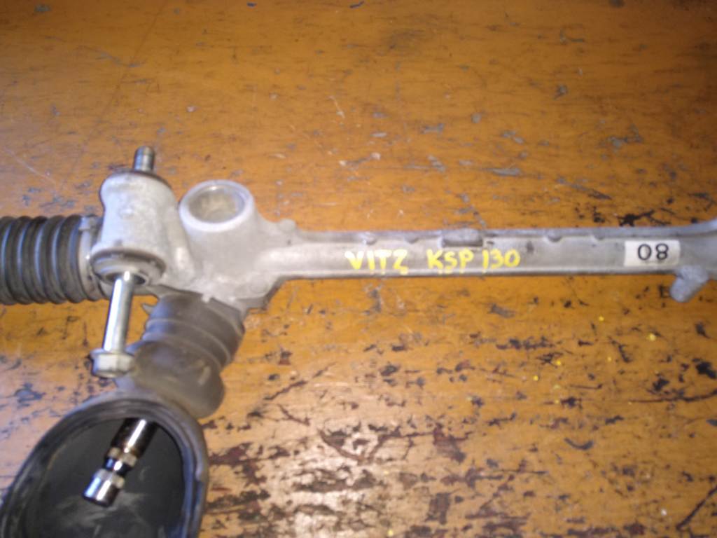 рейка рулевая Toyota Vitz