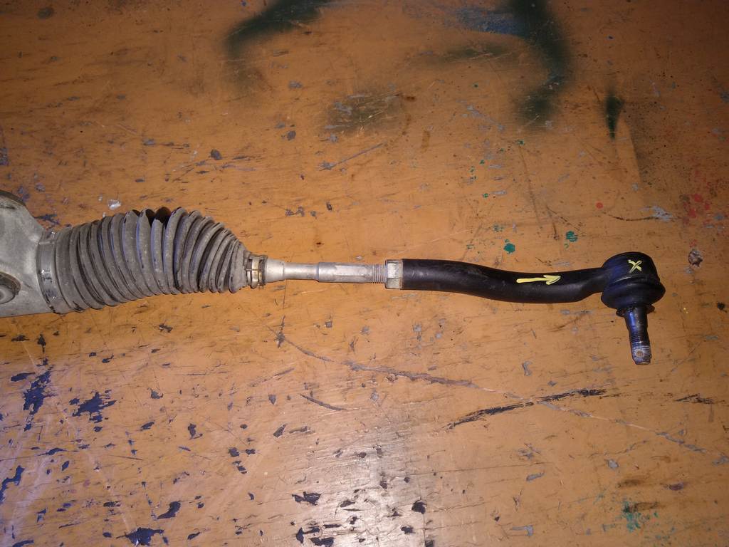 рейка рулевая Toyota Vitz