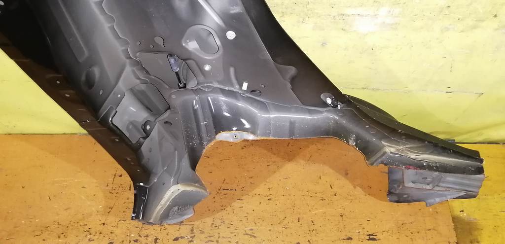 крыло Honda Zest