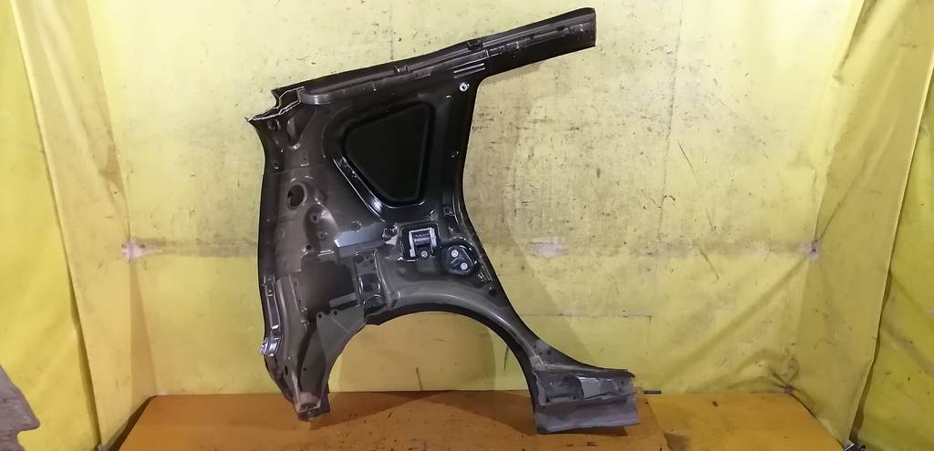 крыло Nissan Note