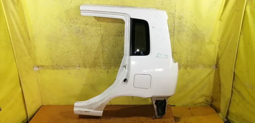 крыло Nissan Cube