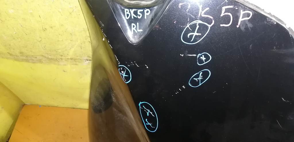 крыло Mazda Axela