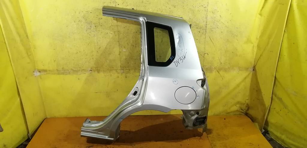 крыло Mazda Demio