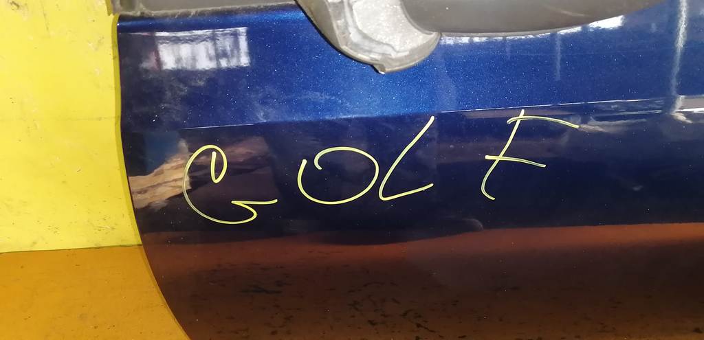 дверь Volkswagen Golf
