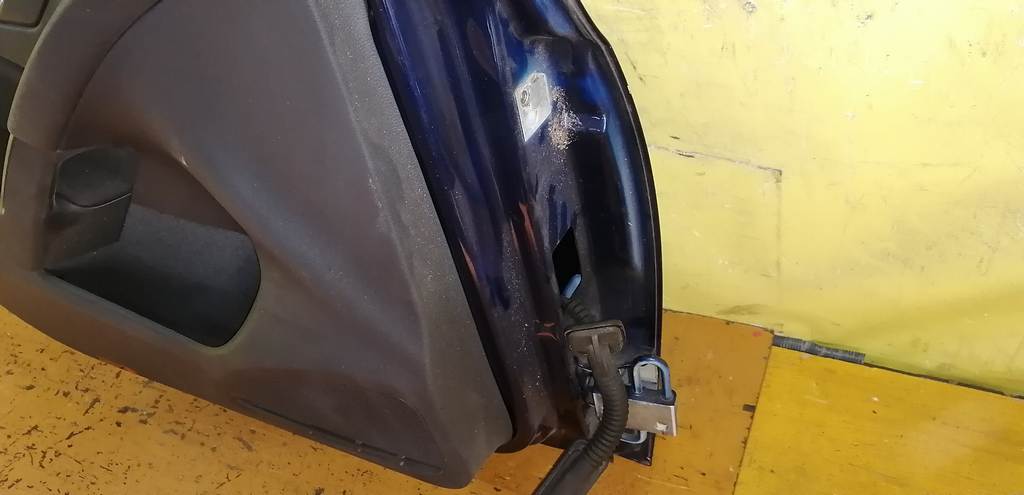 дверь Volkswagen Golf