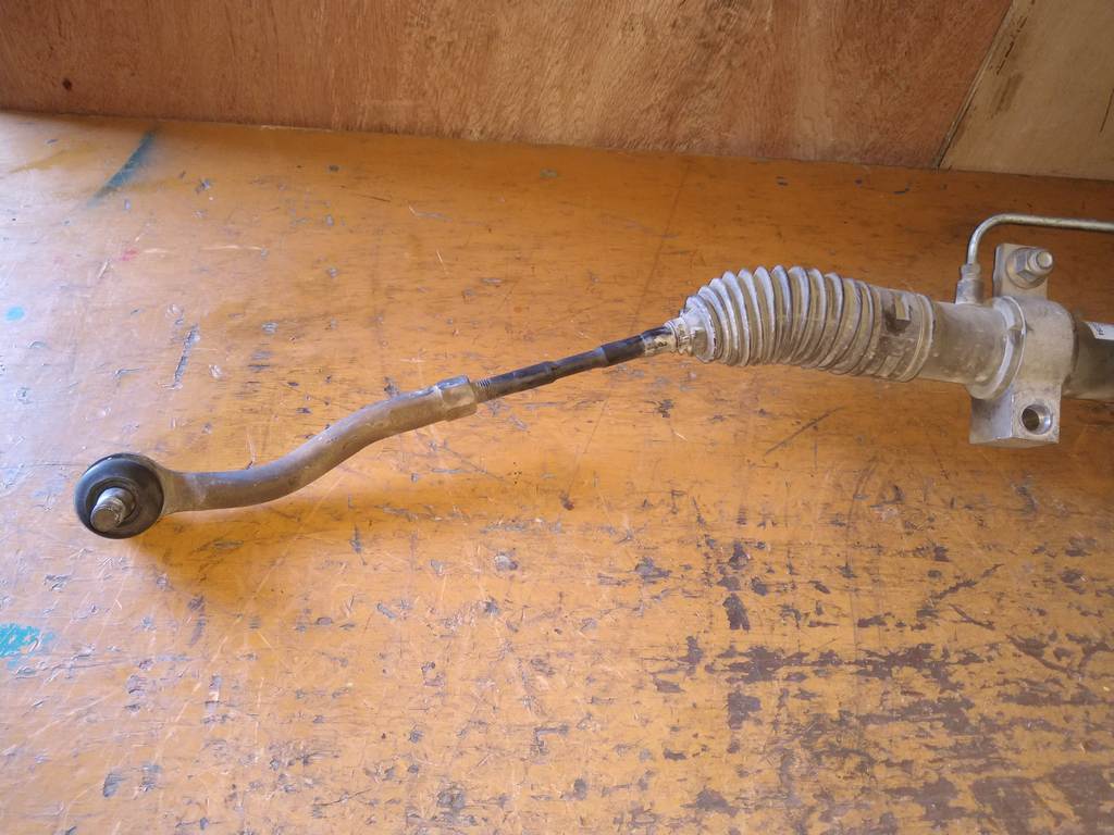 рулевая рейка Nissan Presage