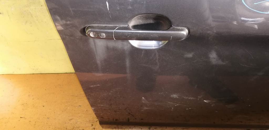 дверь Suzuki Palette