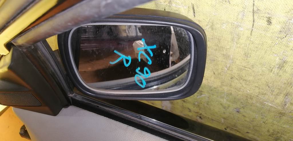 зеркало Volvo XC90