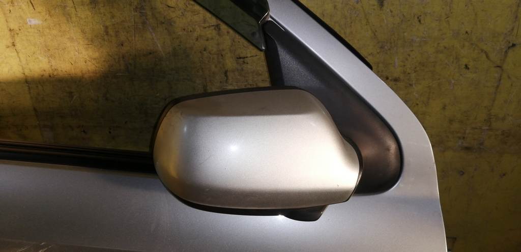 зеркало Mazda Demio