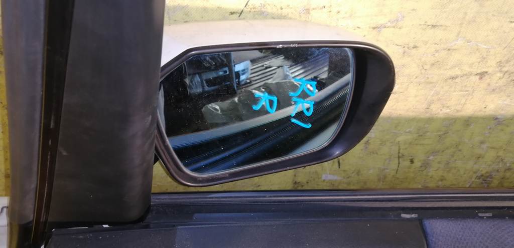 зеркало Honda Elysion