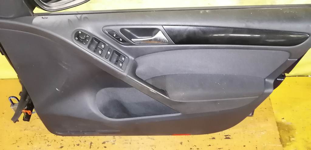 дверь Volkswagen Golf