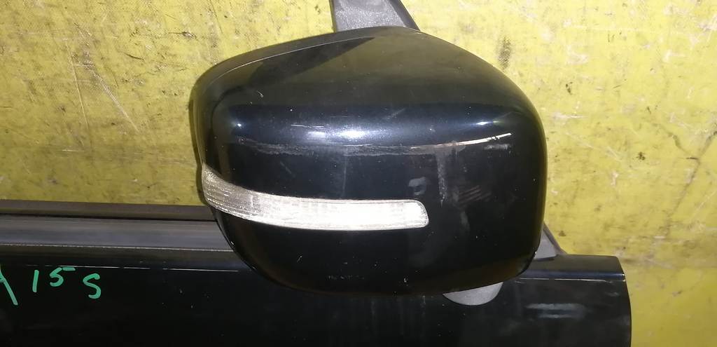 зеркало Suzuki Solio