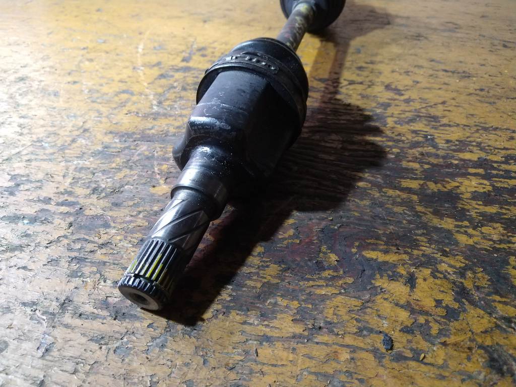 привод Mazda Axela