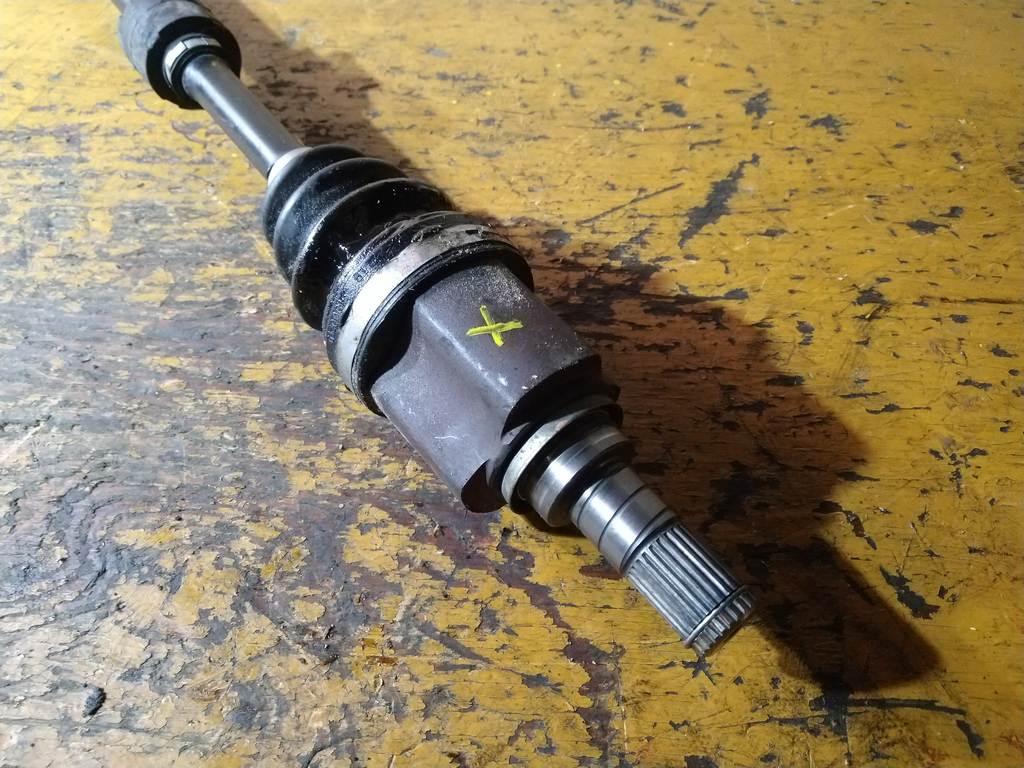 привод Nissan Tiida Latio