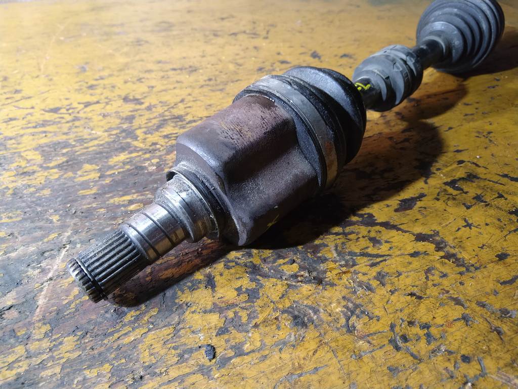 привод Nissan Teana