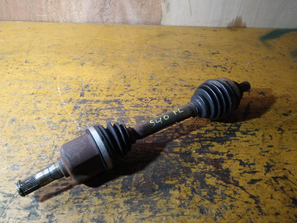 привод Volvo S40