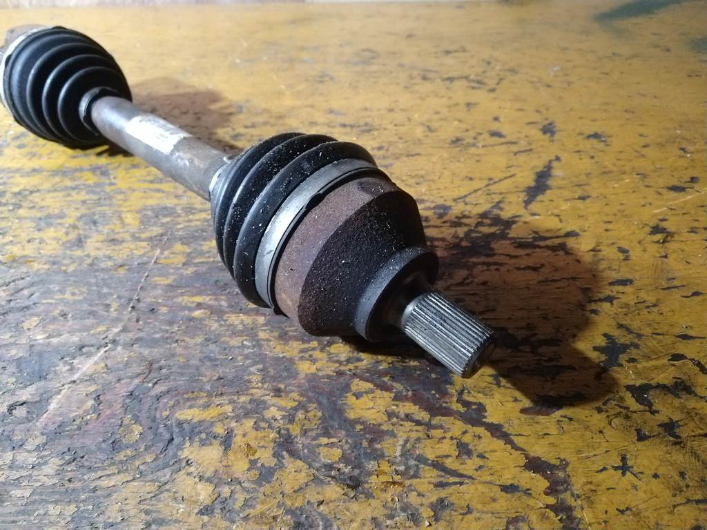 привод Volvo S40