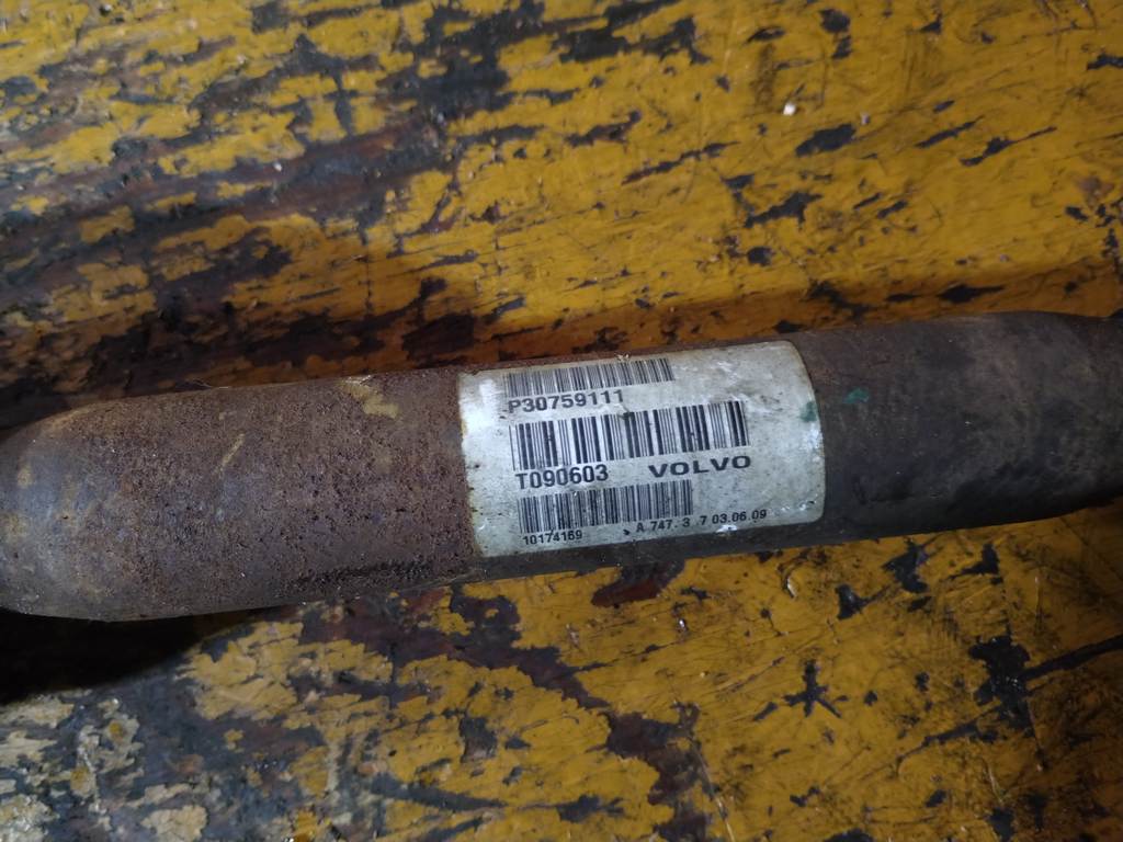 привод Volvo S40