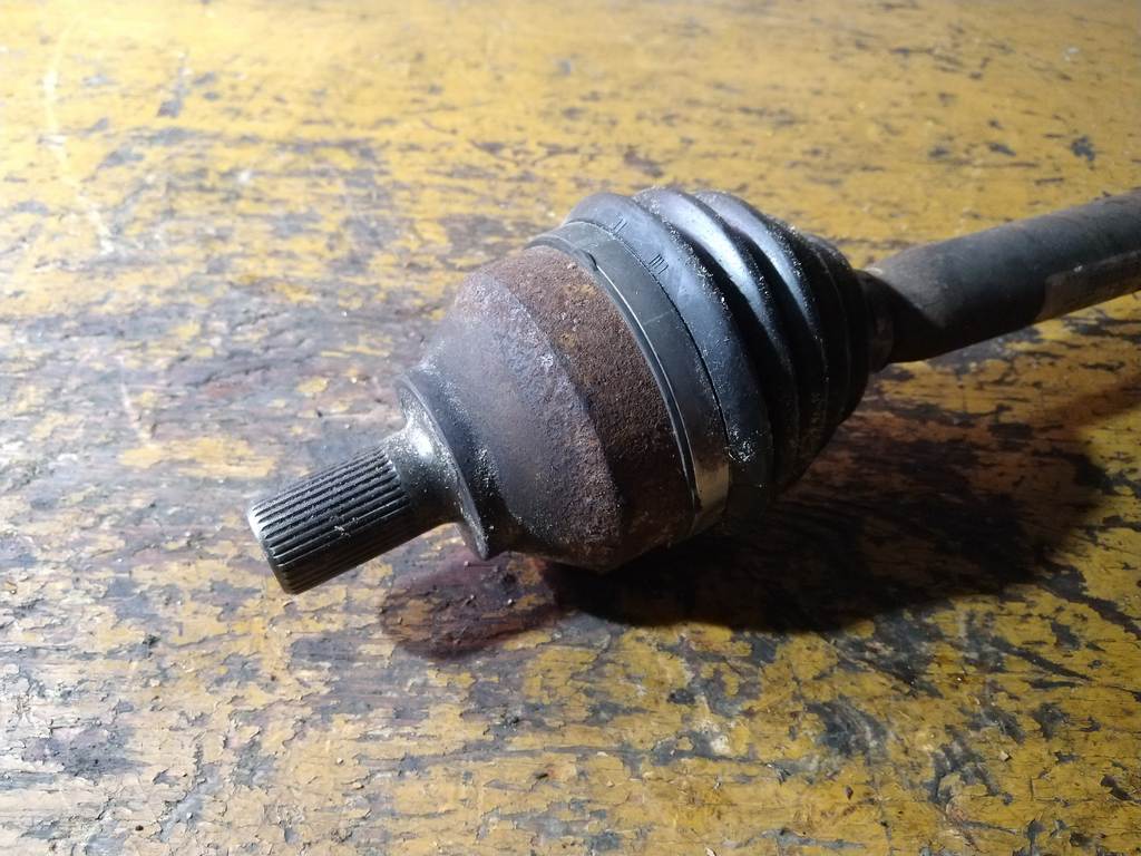 привод Volvo S40