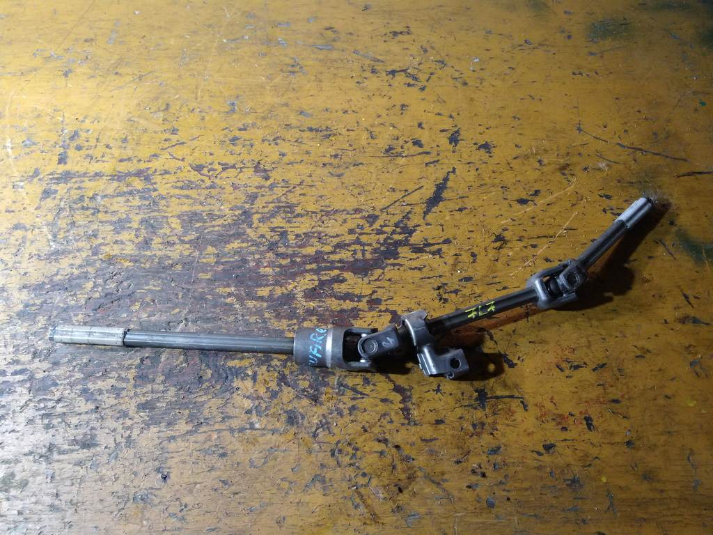 карданчик рулевой Volkswagen Touareg