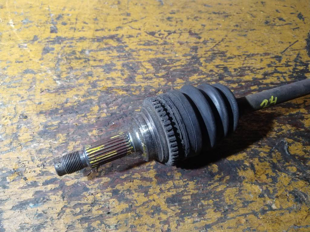 привод Mazda Demio