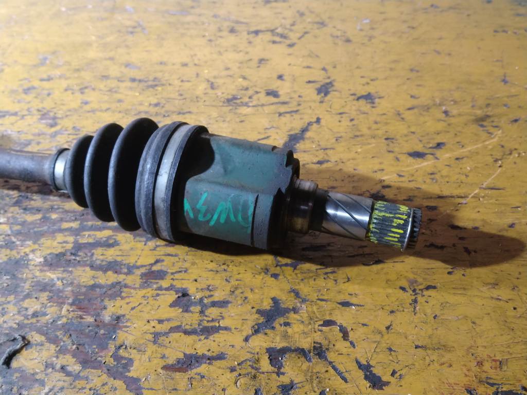 привод Mazda Demio