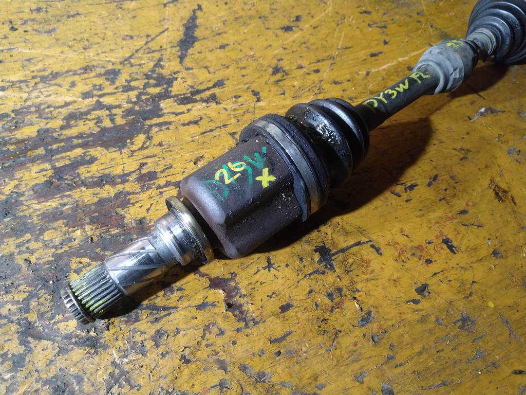 привод Mazda Demio