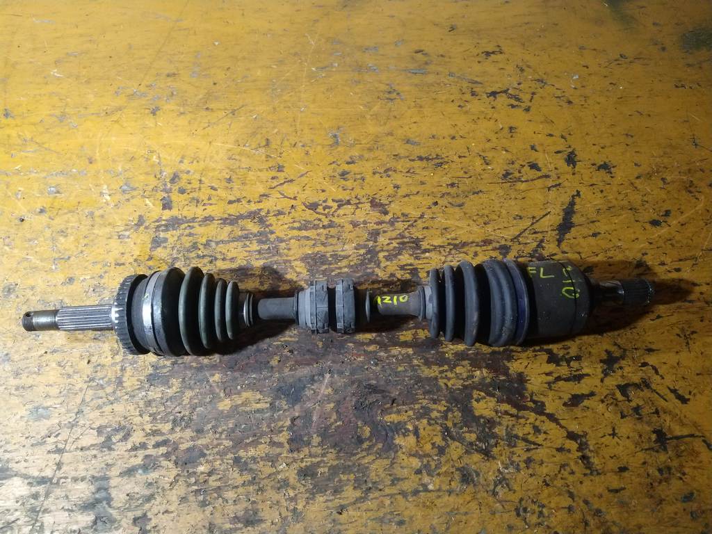 привод Nissan Cube