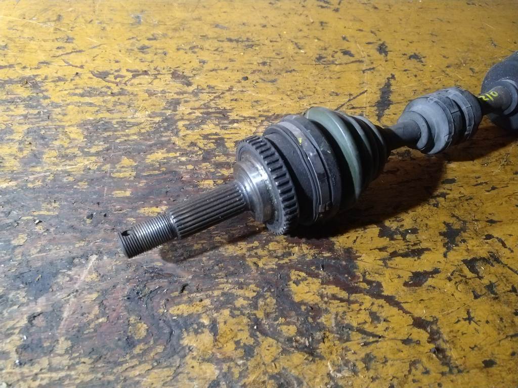 привод Nissan Cube