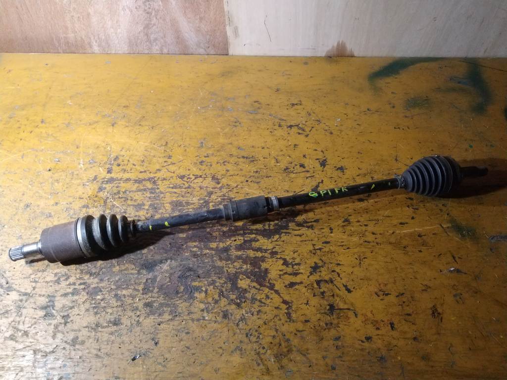 привод Honda Fit