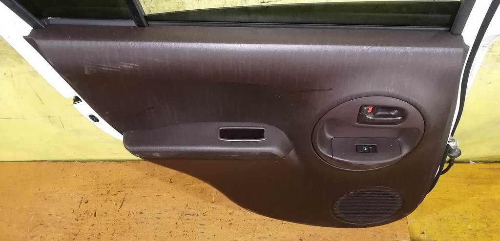 дверь Toyota Passo