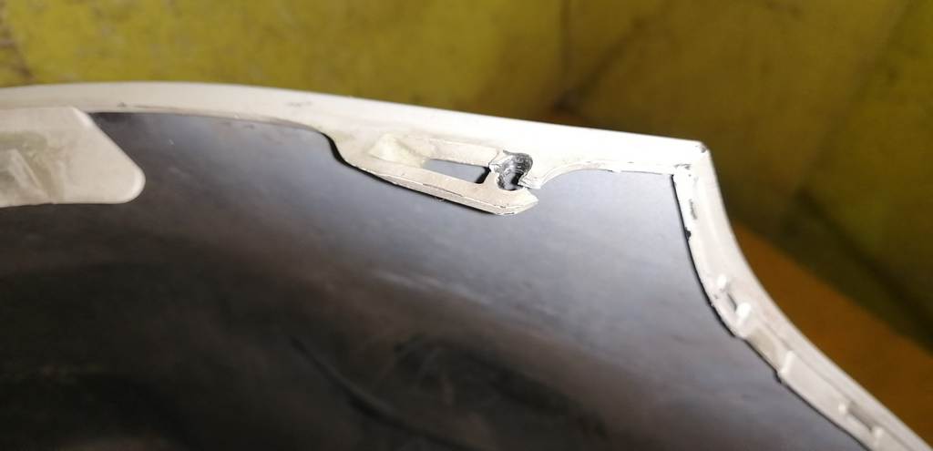 бампер Subaru Impreza