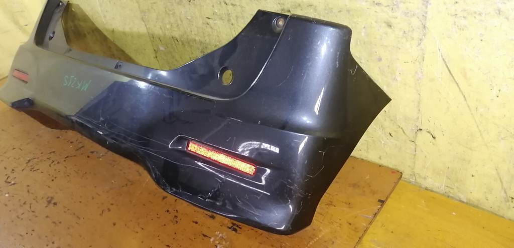 бампер Suzuki Palette