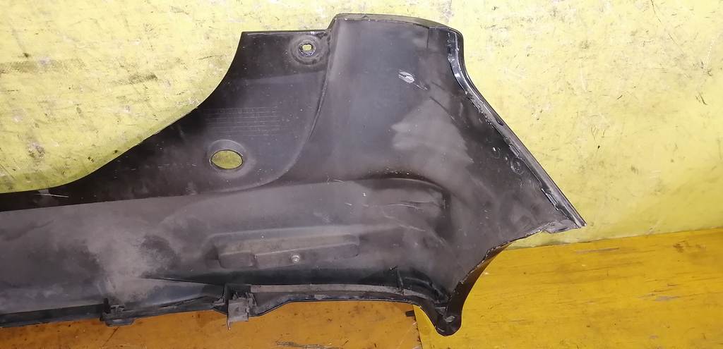 бампер Suzuki Palette