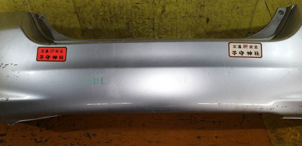 бампер Honda Fit