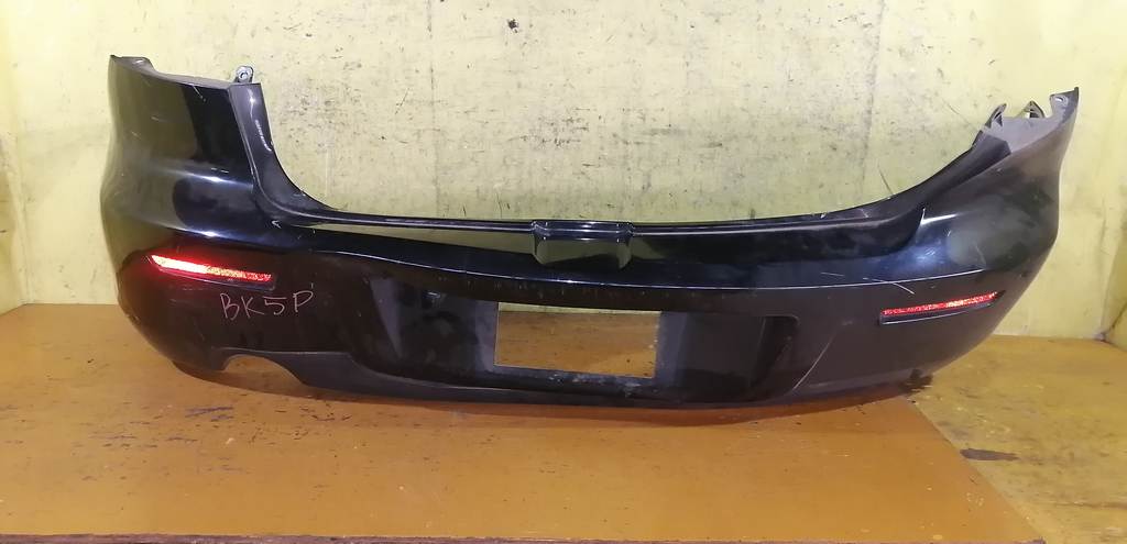 бампер Mazda Axela