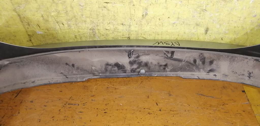 бампер Mazda Demio