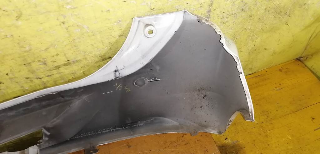 бампер Toyota Passo