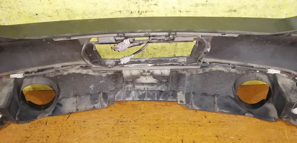 бампер Suzuki Swift