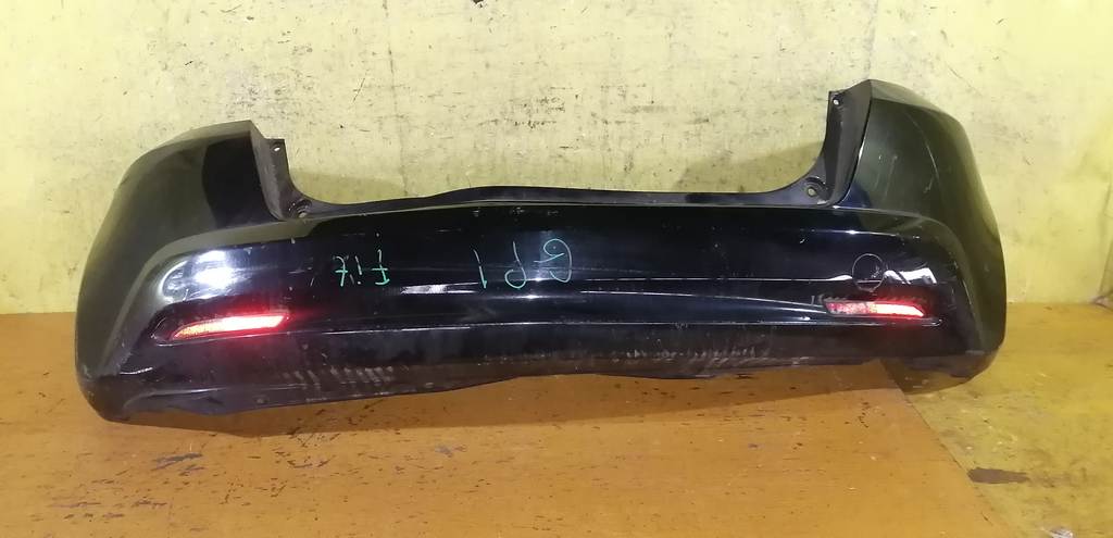 бампер Honda Fit